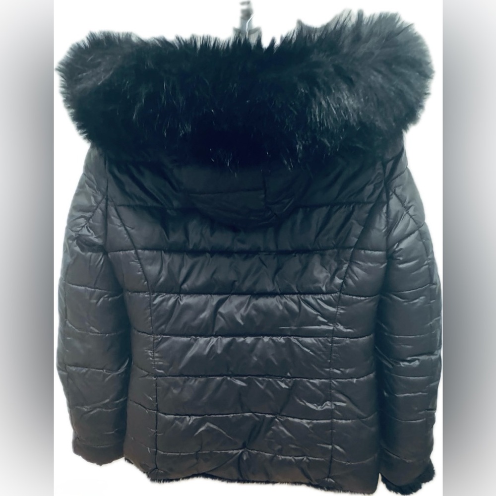 Reversible puffer coat with faux fur - Picture 4 of 8